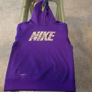Nike Therma-Fit hoodie
